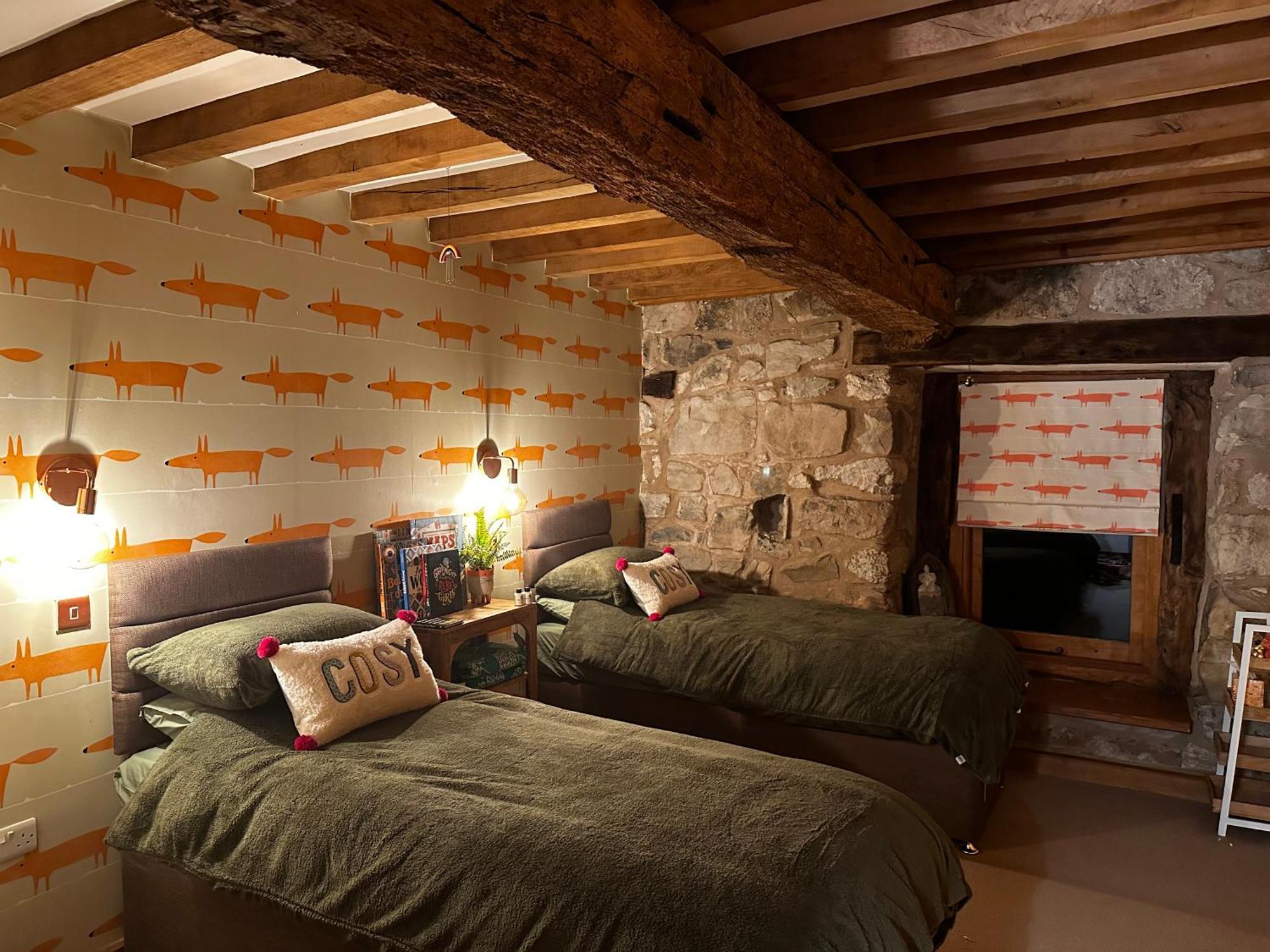 Bed and Breakfast The Cowshed Лланголлен Экстерьер фото